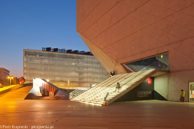 Casa da Música, Porto, Portugalia. Projekt: OMA | Rem Koolhaas. Zdjęcia: Piotr Krajewski