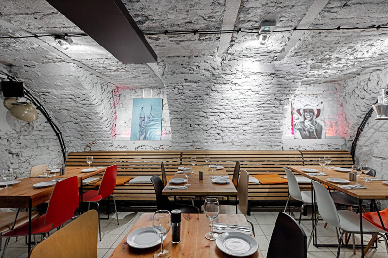 Gastrobar MOMU w Warszawie. Projekt wnętrz: Moko Architects. Zdjęcie: Alexandra Dermont | Ayuko Studio
