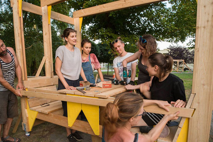 Warsztaty Mood for Wood - pomysły studentów na przestrzeń miejską