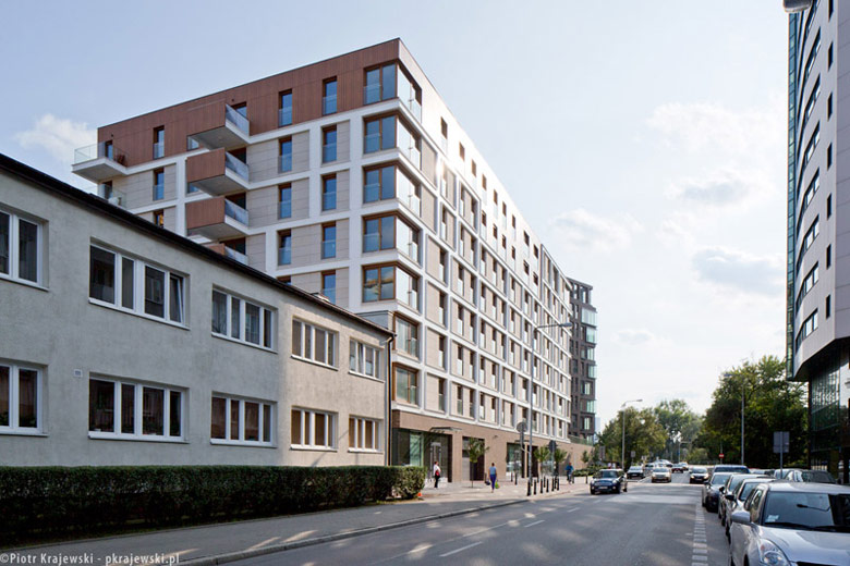 Apartamentowiec "Latarnia", Port Praski, Warszawa. Projekt: APA Wojciechowski Architekci. Zdj. Piotr Krajewski
