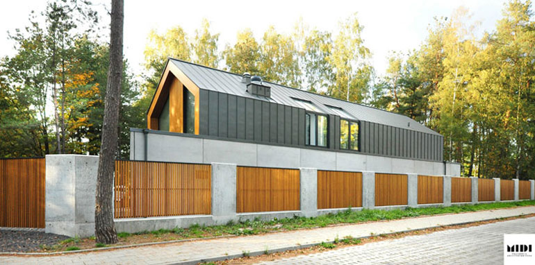 Dom jednorodzinny z pracownią, Osowa, Gdańsk. Autorzy: MIDI Pracownia Architektoniczna