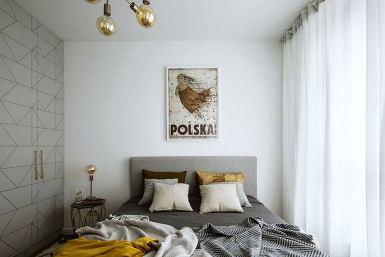 Klimatyczne mieszkanie o małym metrażu. Projekt wnętrz: Poco Design. Zdjęcia: Yassen Hristov