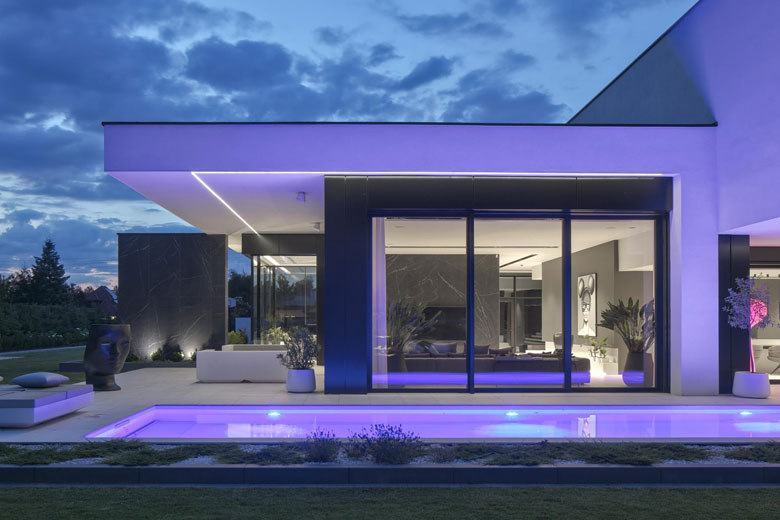 Dom RE: PERFECT HOUSE. Projekt: REFORM Architekt | Marcin Tomaszewski. Zdjęcia: Piotr Krajewski