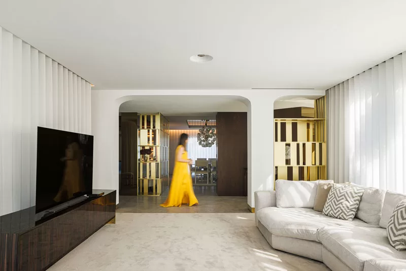 Luksusowa rozbudowa domu z lat 80-tych