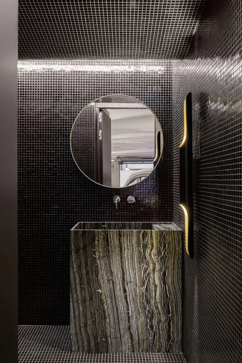 Luksusowa rozbudowa domu z lat 80-tych