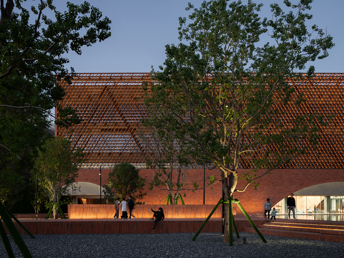 TIC Art Center – Nowoczesne centrum sztuki nawiązujące do tradycji