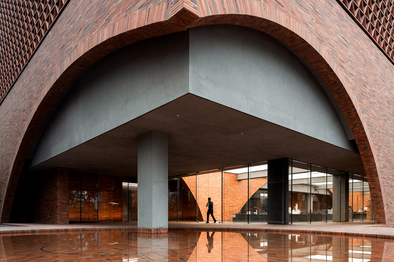 TIC Art Center – Nowoczesne centrum sztuki nawiązujące do tradycji