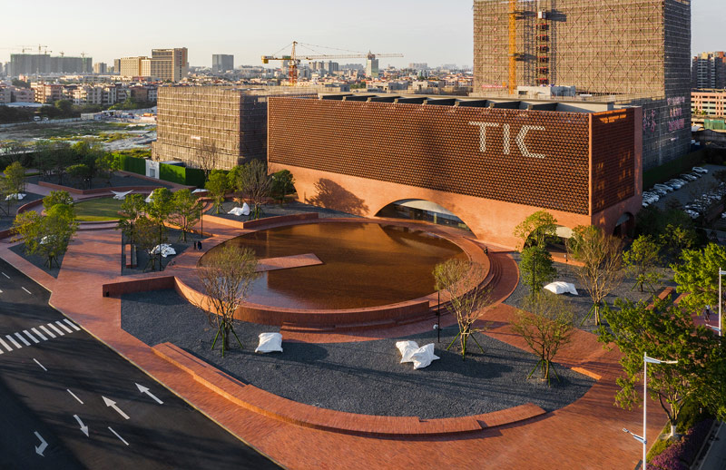 TIC Art Center – Nowoczesne centrum sztuki nawiązujące do tradycji