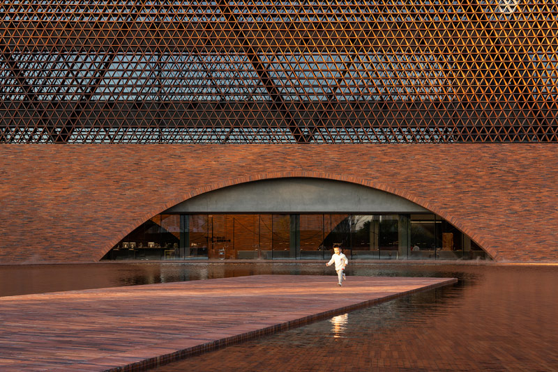 TIC Art Center – Nowoczesne centrum sztuki nawiązujące do tradycji