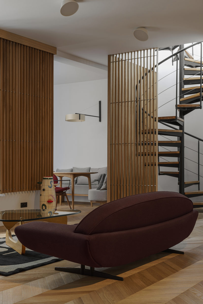 Klimatyczny penthouse z akcentami vintage w nadbudowie kamienicy z 1912 roku