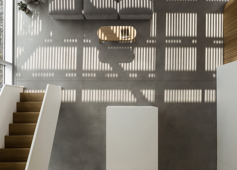 Minimalistyczny biurowiec inspirowany architekturą wiejską