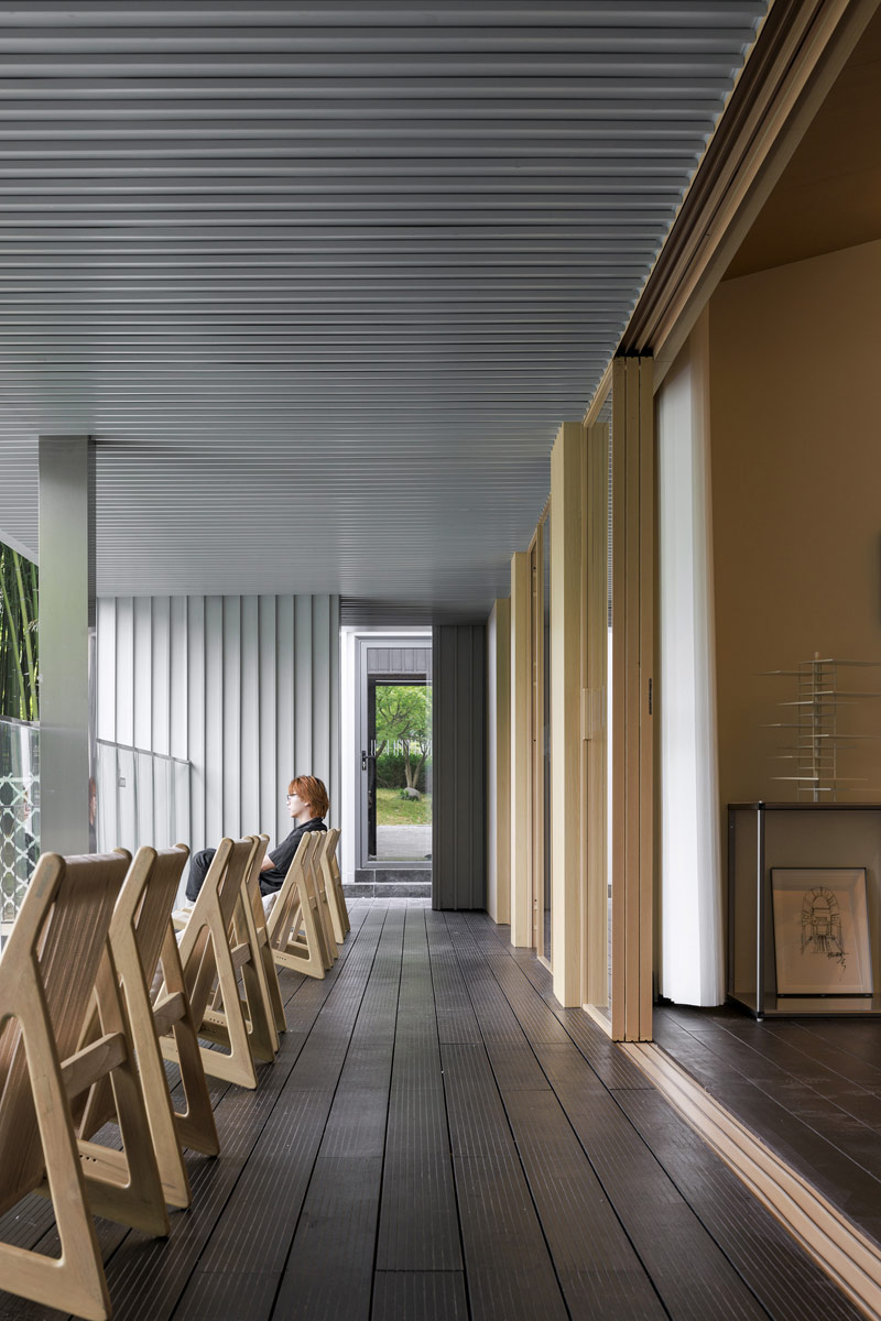 Dom nad Jeziorem: Pawilon Doświadczeń w Szanghaju