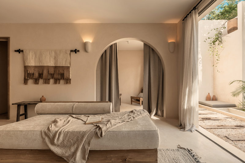 Kompleks apartamentowy w dżungli inspirowany starymi osadami