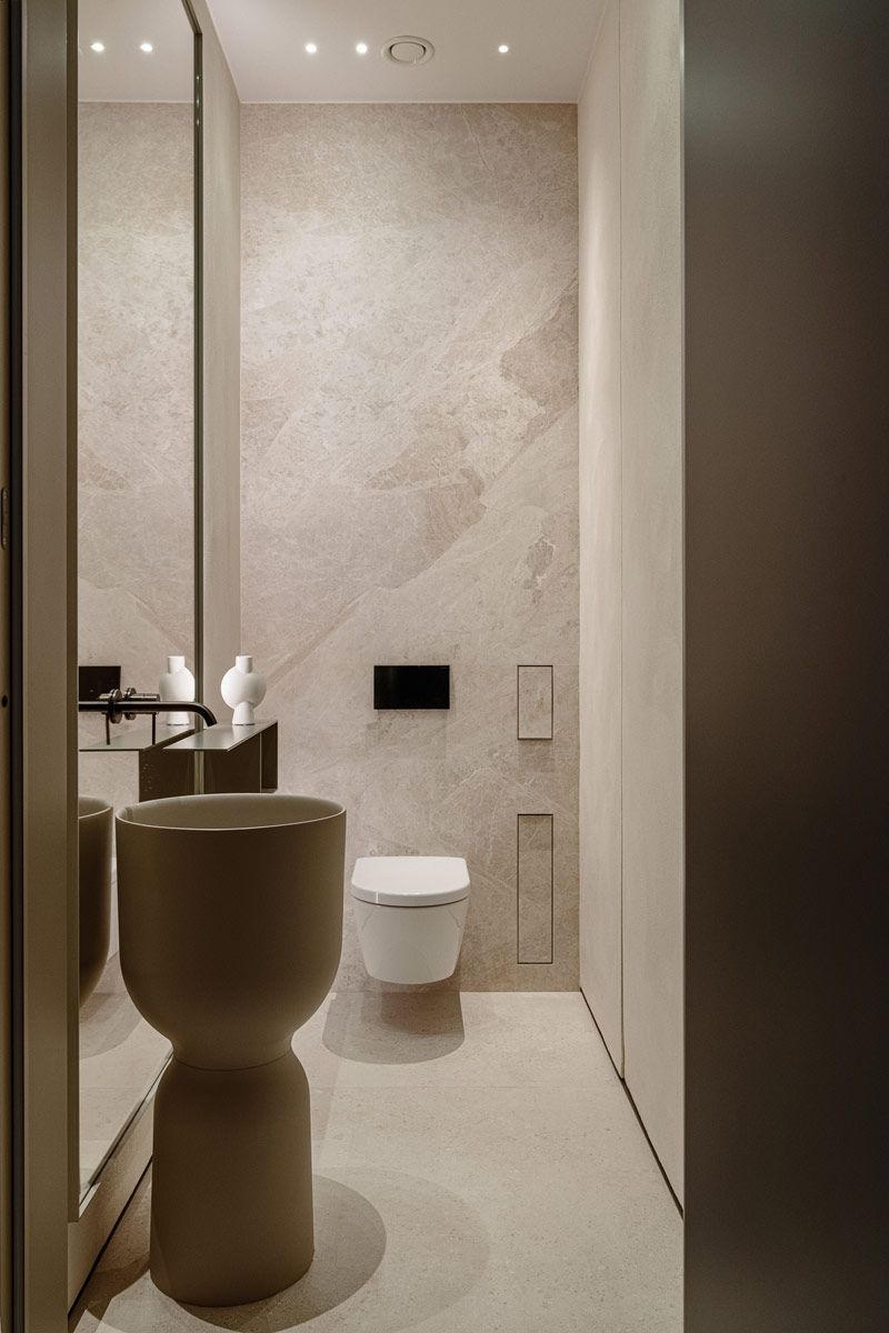 Kojąca harmonia barw we wnętrzach luksusowego apartamentu