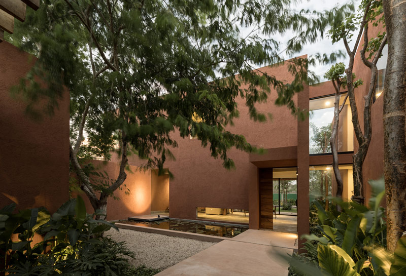 Dom na obrzeżach M&eacute;ridy – r&oacute;wnowaga między tradycją a wsp&oacute;łczesnością