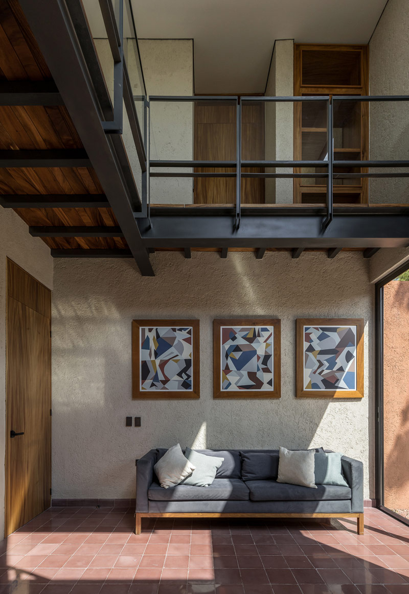 Dom na obrzeżach M&eacute;ridy – r&oacute;wnowaga między tradycją a wsp&oacute;łczesnością