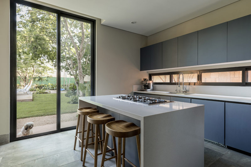 Dom na obrzeżach M&eacute;ridy – r&oacute;wnowaga między tradycją a wsp&oacute;łczesnością