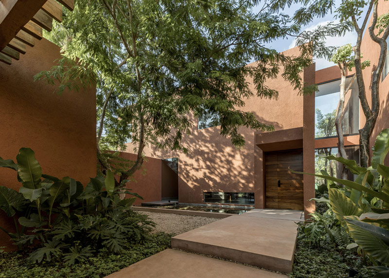 Dom na obrzeżach M&eacute;ridy – r&oacute;wnowaga między tradycją a wsp&oacute;łczesnością