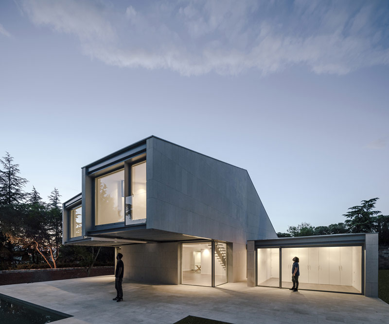 Nietypowa forma domu w Torrelodones
