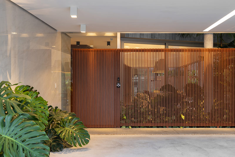 Minimalistyczny dom dla klienta wrażliwego na światło