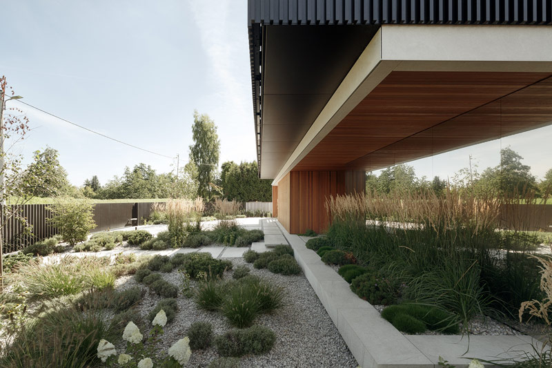 Luksusowy dom blisko natury i wnętrza w duchu quiet luxury