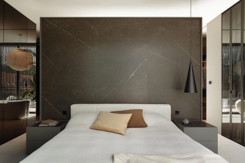 Luksusowy dom blisko natury i wnętrza w duchu quiet luxury