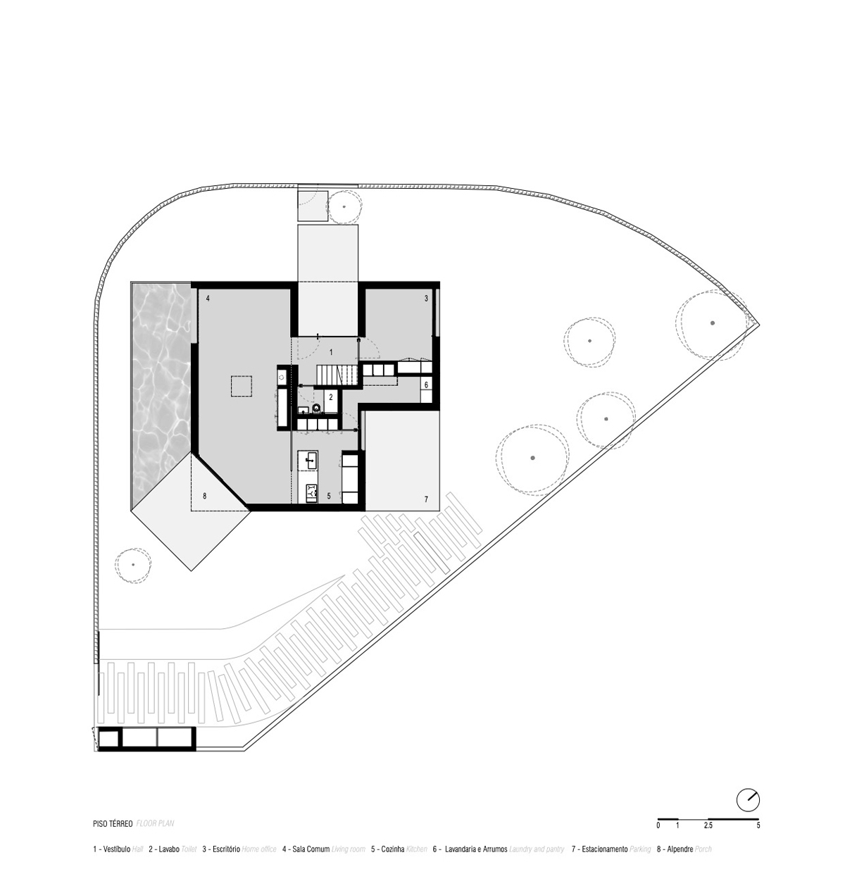 Nietypowa, geometryczna bryła domu w środkowej Portugalii