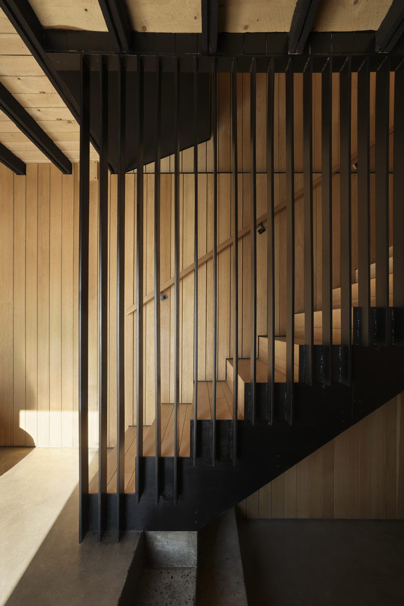 Eksperymentalny dom na skale