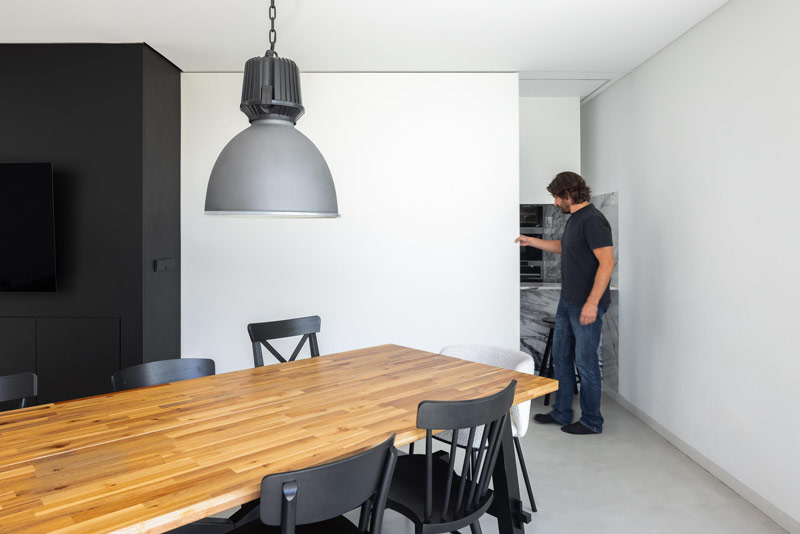 Nietypowa, geometryczna bryła domu w środkowej Portugalii