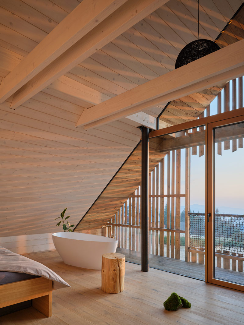 Wsp&oacute;łczesna g&oacute;rska chata inspirowana beskidzkim krajobrazem