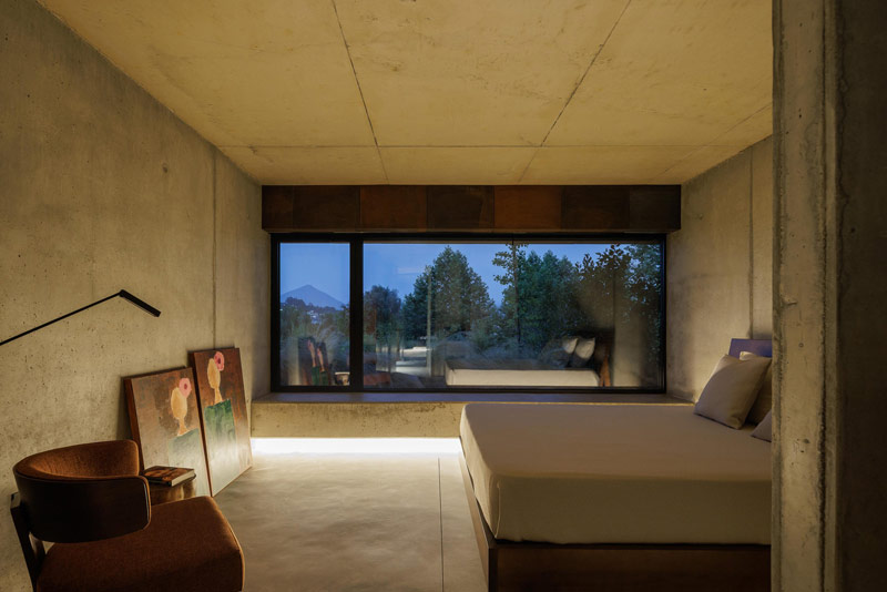 Casa Corten: Oryginalny dom wtopiony w naturalny krajobraz