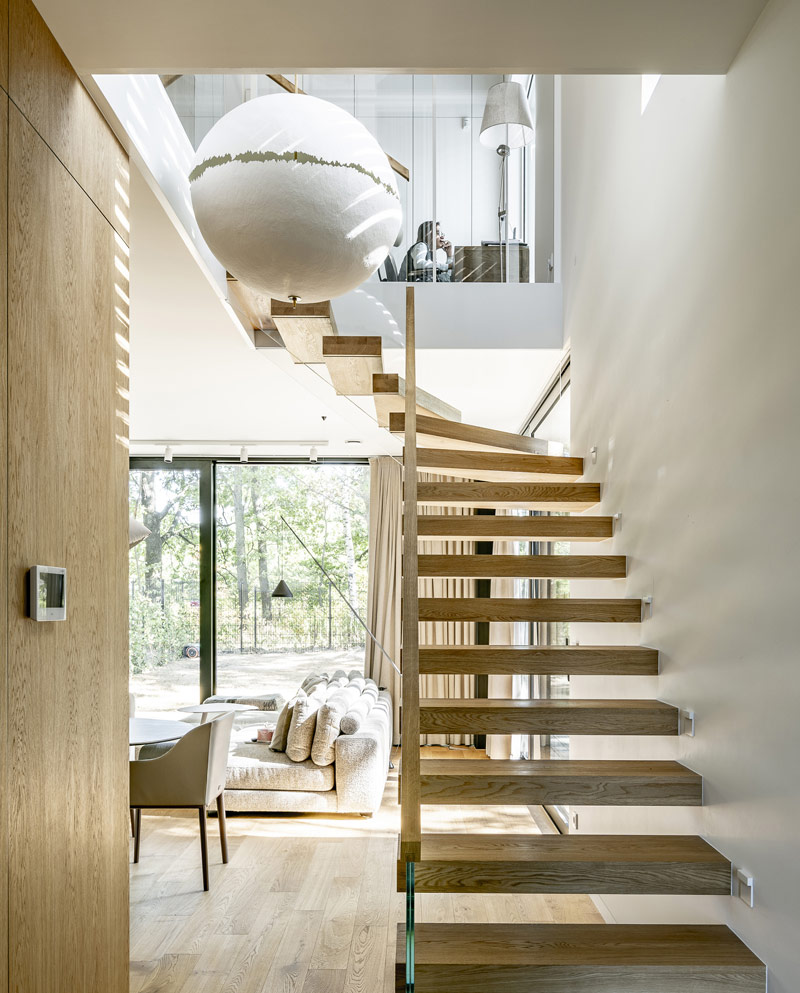 Natura Konstancin od Rohe &ndash; architektura w dialogu z zielenią