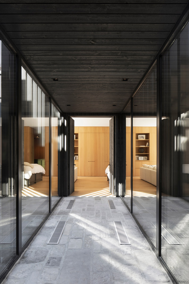 Dom, kt&oacute;ry czerpie z wyjątkowego położenia i malowniczego krajobrazu