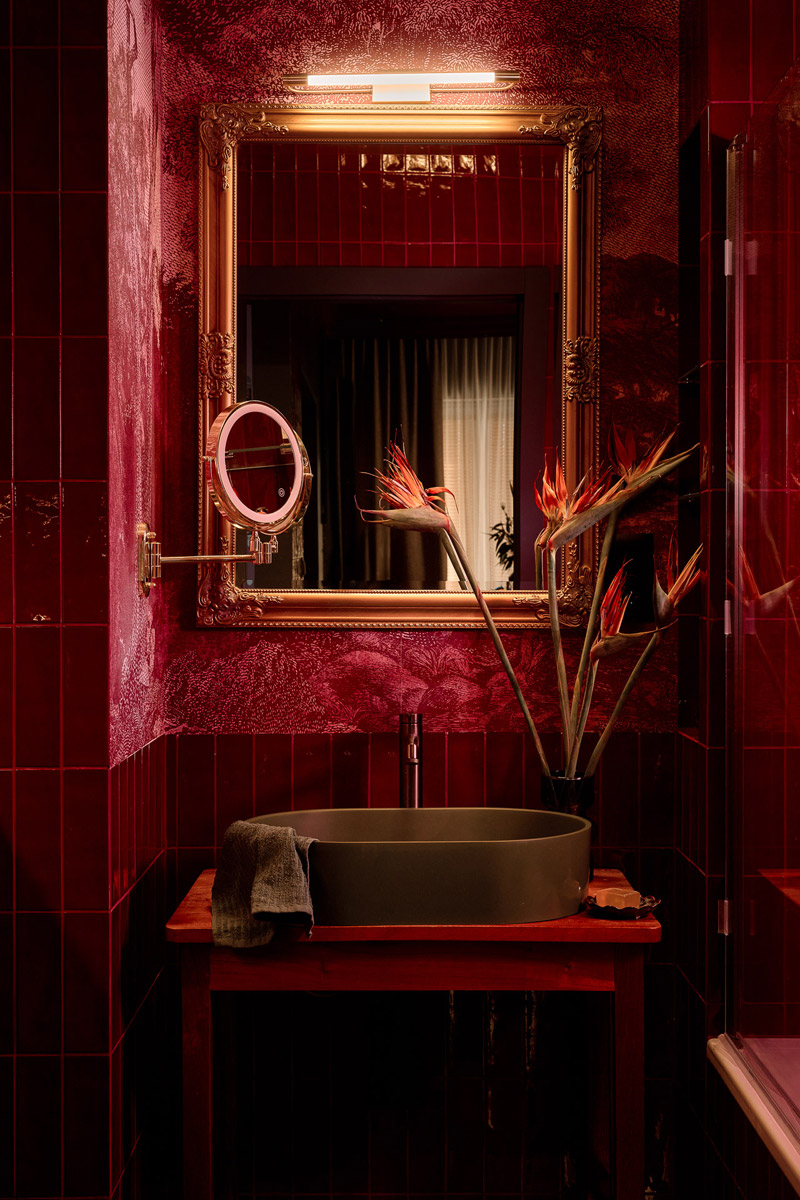 Kolor, folklor i eklektyzm. 60-metrowe mieszkanie w Legnicy