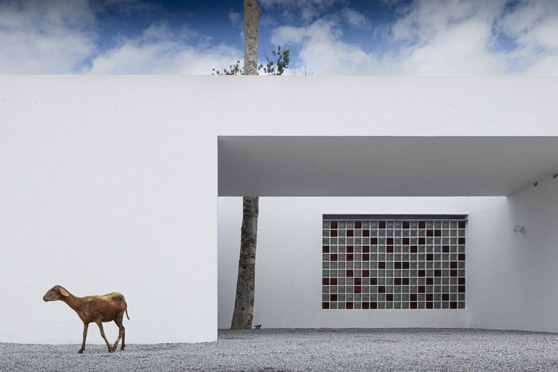 Architektura ciszy – minimalistyczny dom w Brazylii