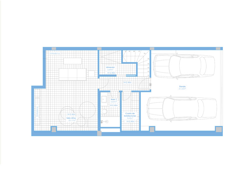Przebudowa bliźniaka w odcieniach bieli i drewna