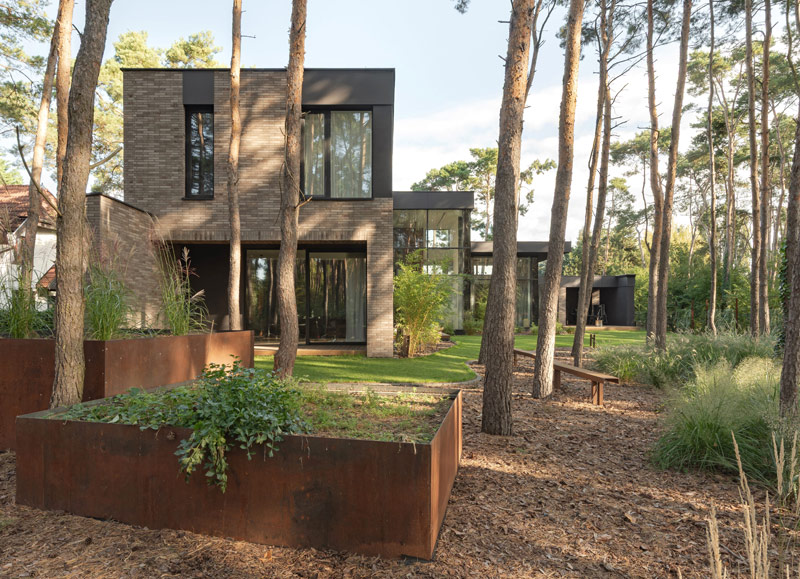 Dom Wśr&oacute;d Drzew