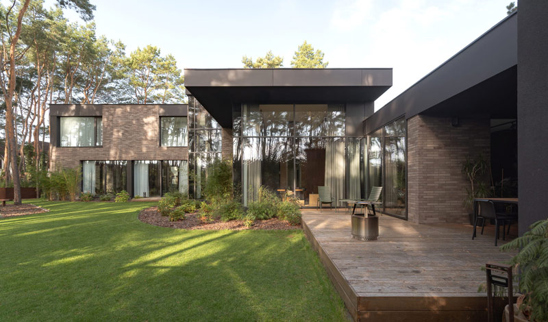 Dom Wśr&oacute;d Drzew