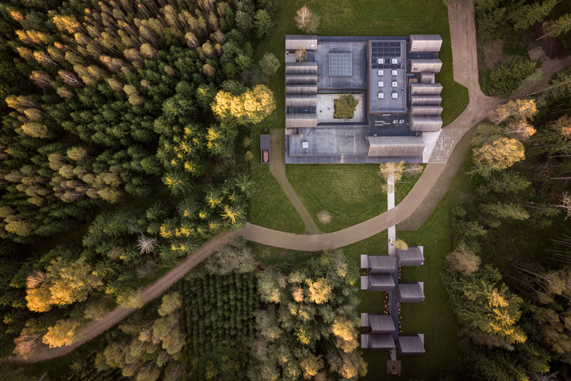 SANCTUM – ośrodek terapii otoczony naturą