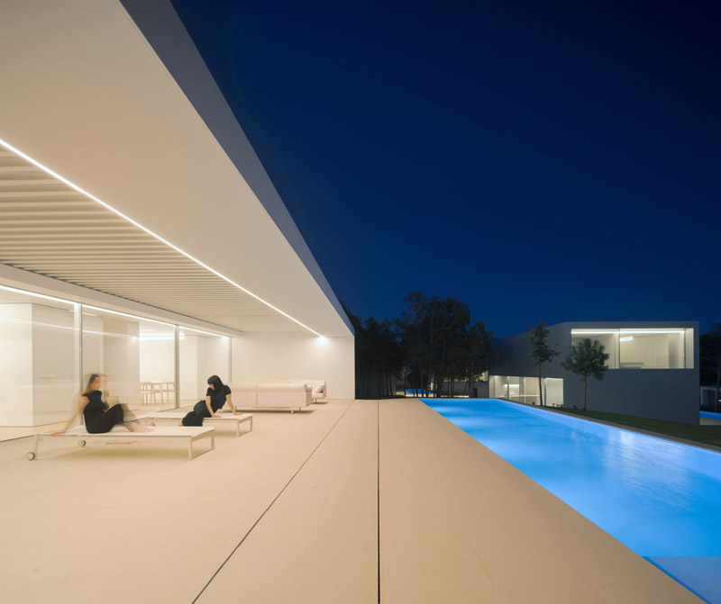 NIU House – energooszczędny, minimalistyczny dom w Hiszpanii
