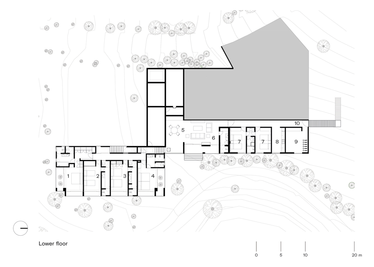 Minimalistyczny dom zanurzony w zieleni w Meksyku